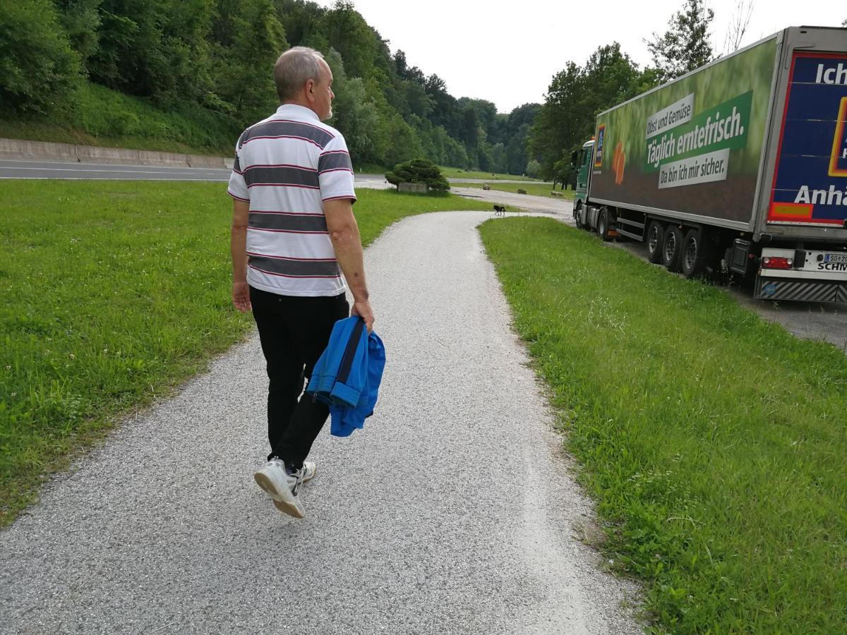Green Oasis Pensionat Sladki Vrh Eksteriør billede